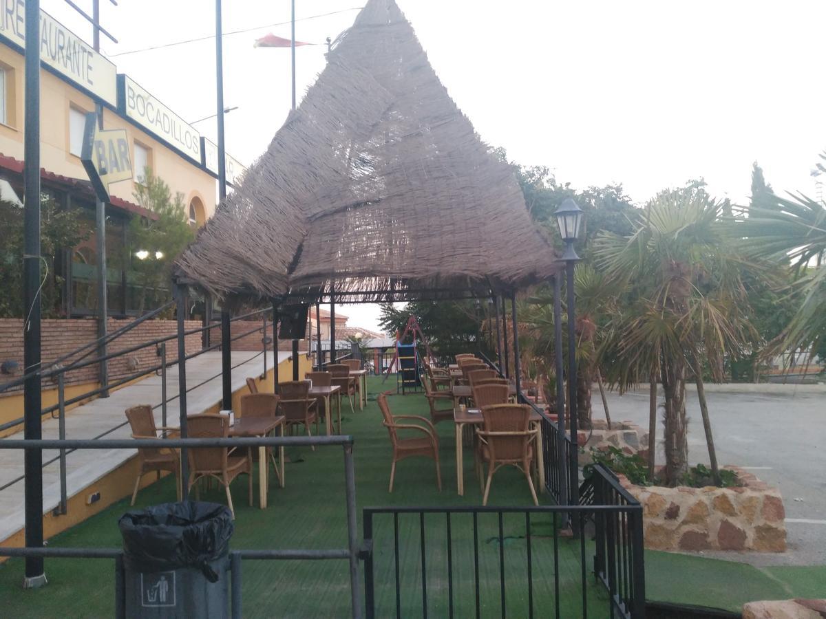 Hotel Mirasierra Baul Luaran gambar