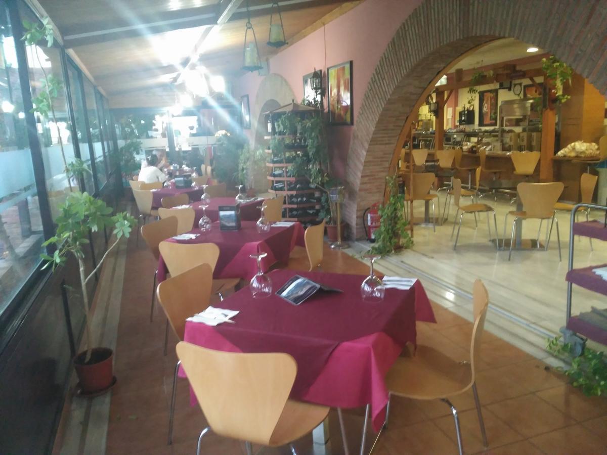 Hotel Mirasierra Baul Luaran gambar